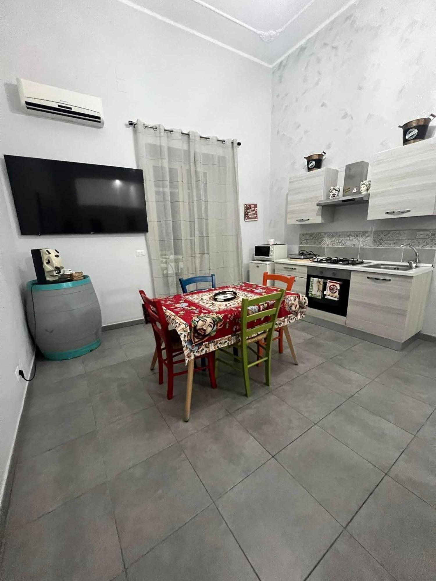 فندق La Casa Di Bella باليرمو المظهر الخارجي الصورة